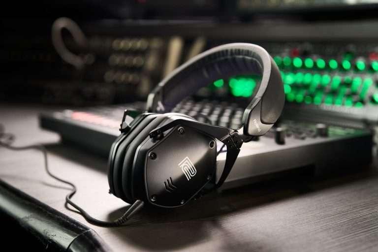 Roland S100 Studio 768x512