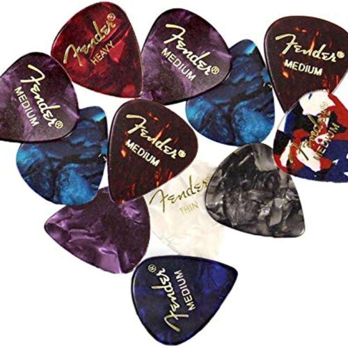 Fender Premium Picks 12-Pack: Thin, Medium & Heavy Gauges (Austin Fender Premium Picks 12-Pack: Thin, Medium & Heavy Gauges